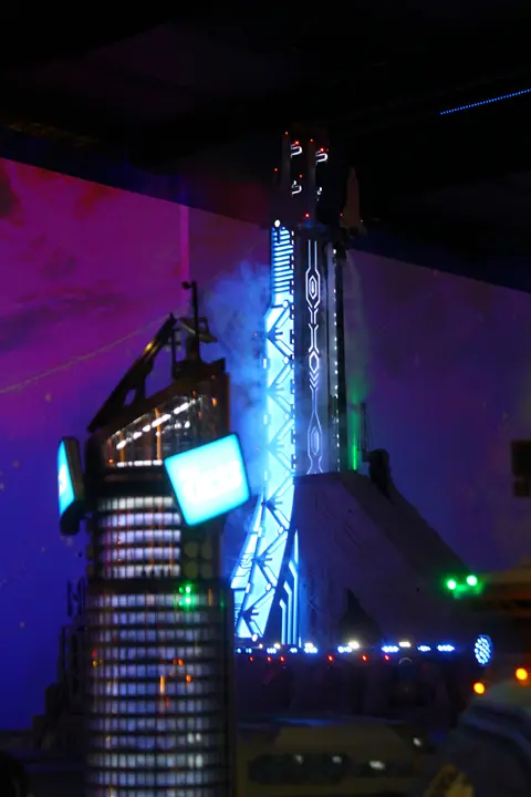 スモールワールズTOKYO　宇宙センターエリア　ロケット発射