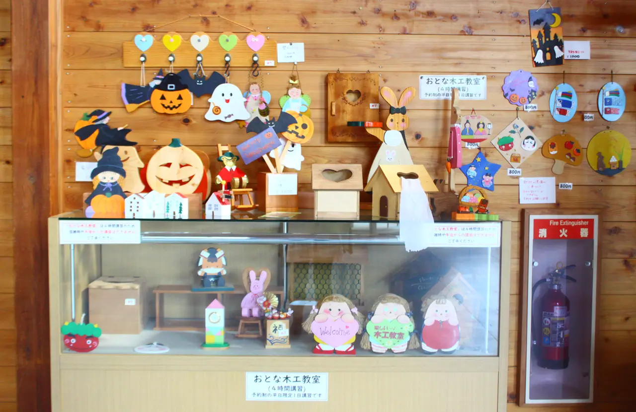 ぐんまこどもの国　ふれあい工房　おとな木工教室（4時間）作品
