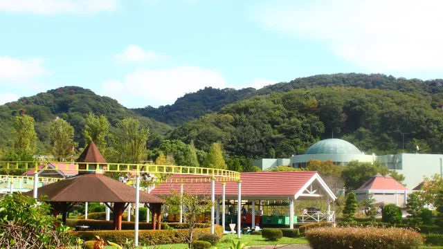 ぐんまこどもの国　ウォーキングコース　サイクル広場