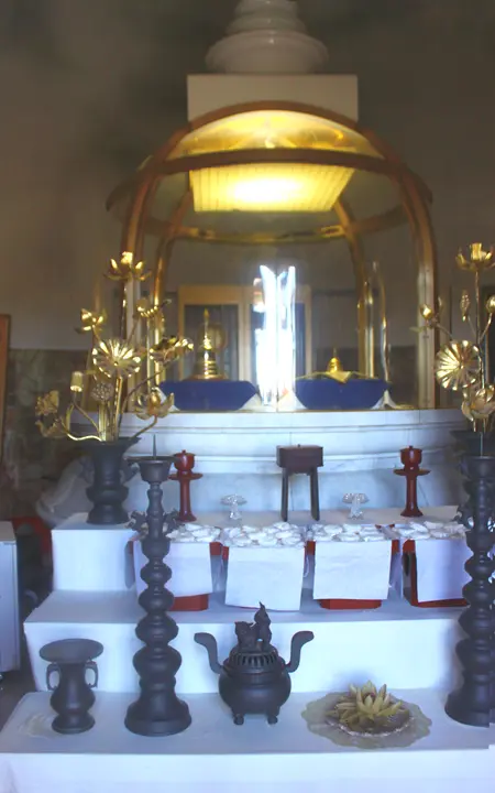 HANA・BIYORI（はなびより）　聖なる森　釈迦如来殿（パゴタ）　仏舎利