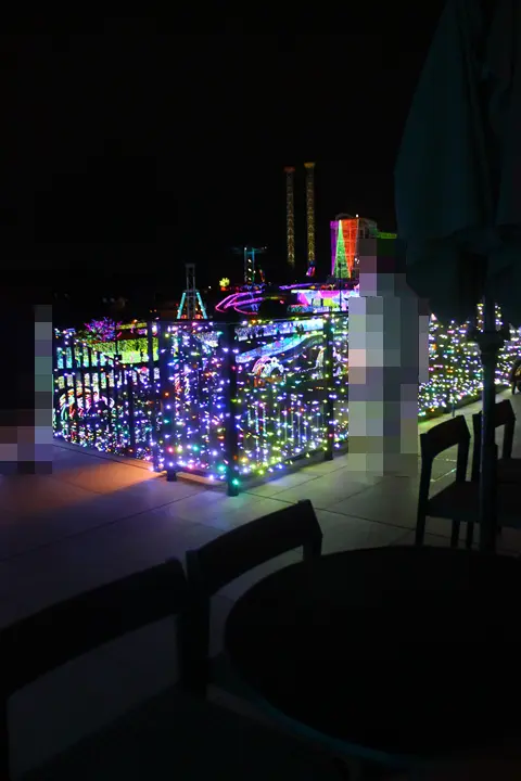 よみうりランド　ジュエルミネーション　スターバックス　テラス席