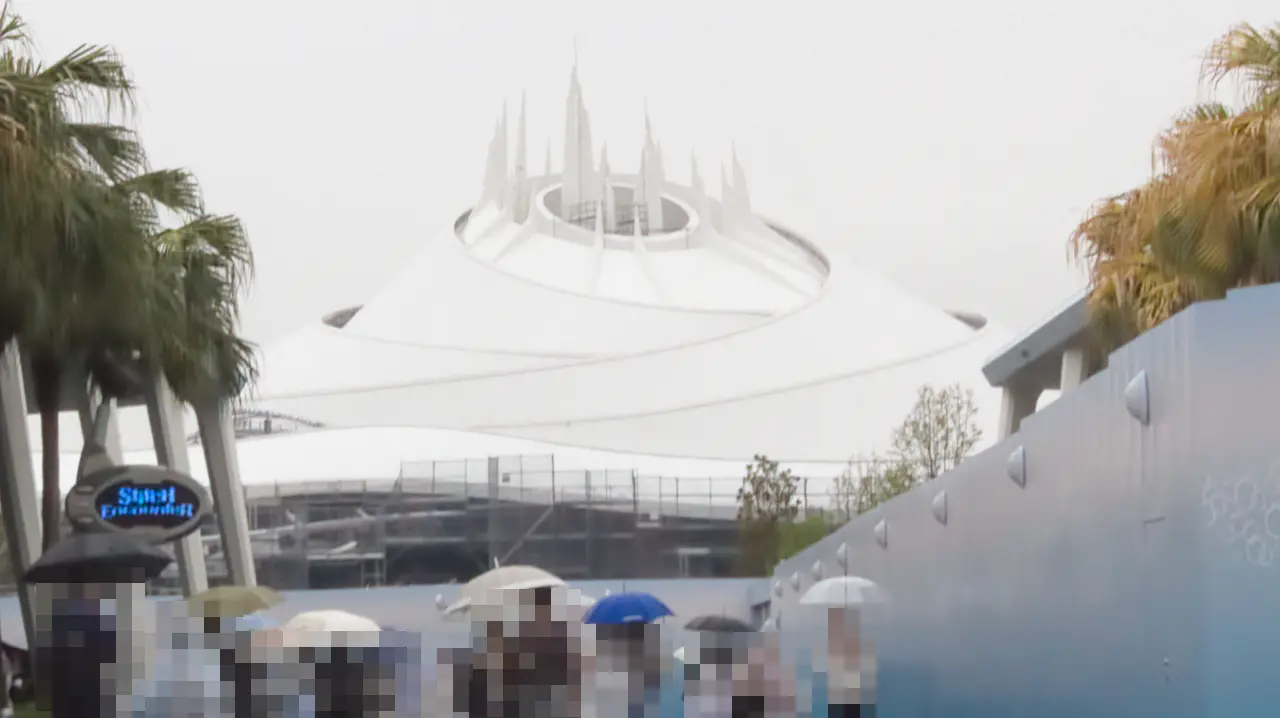 東京ディズニーランド　スペース・マウンテン