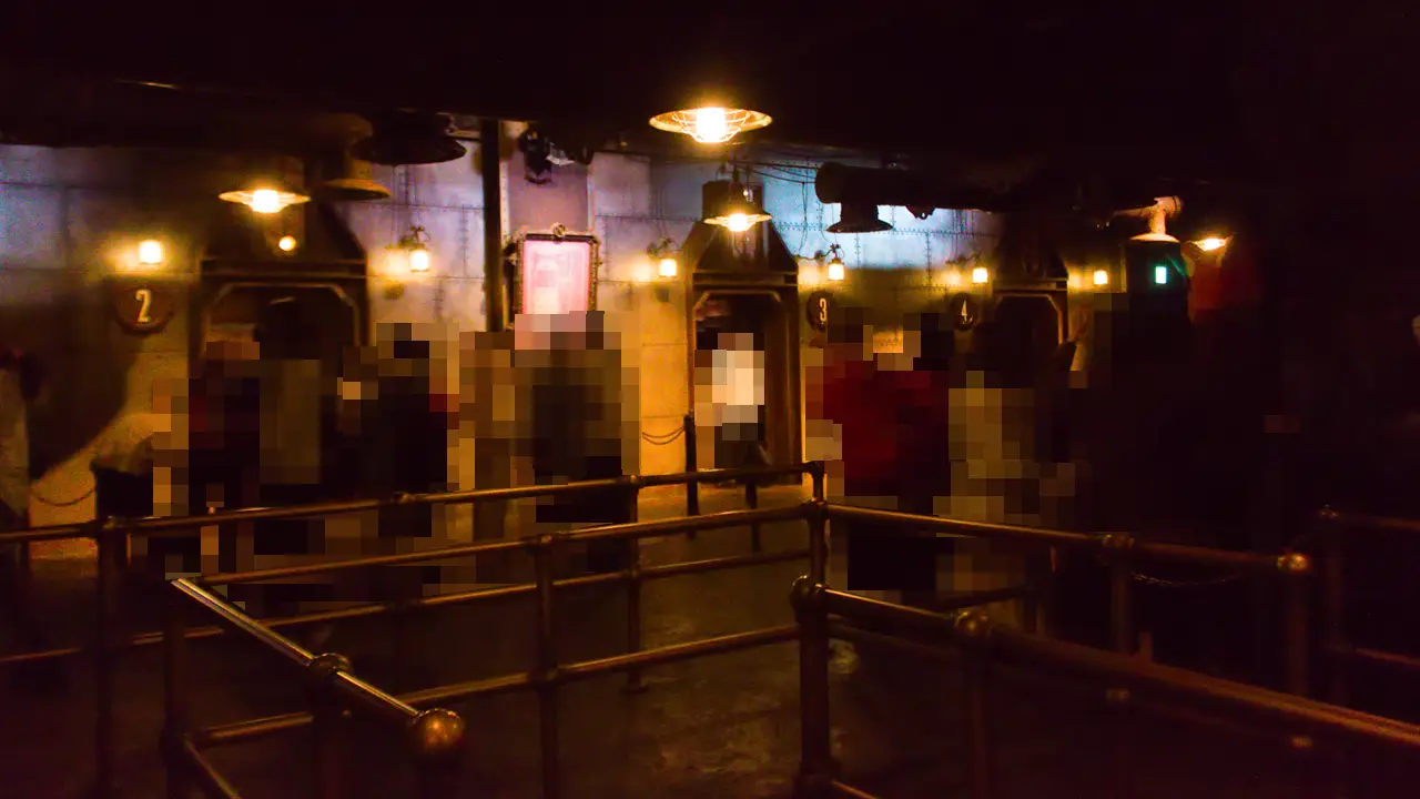 東京ディズニーシー　センター・オブ・ジ・アース
