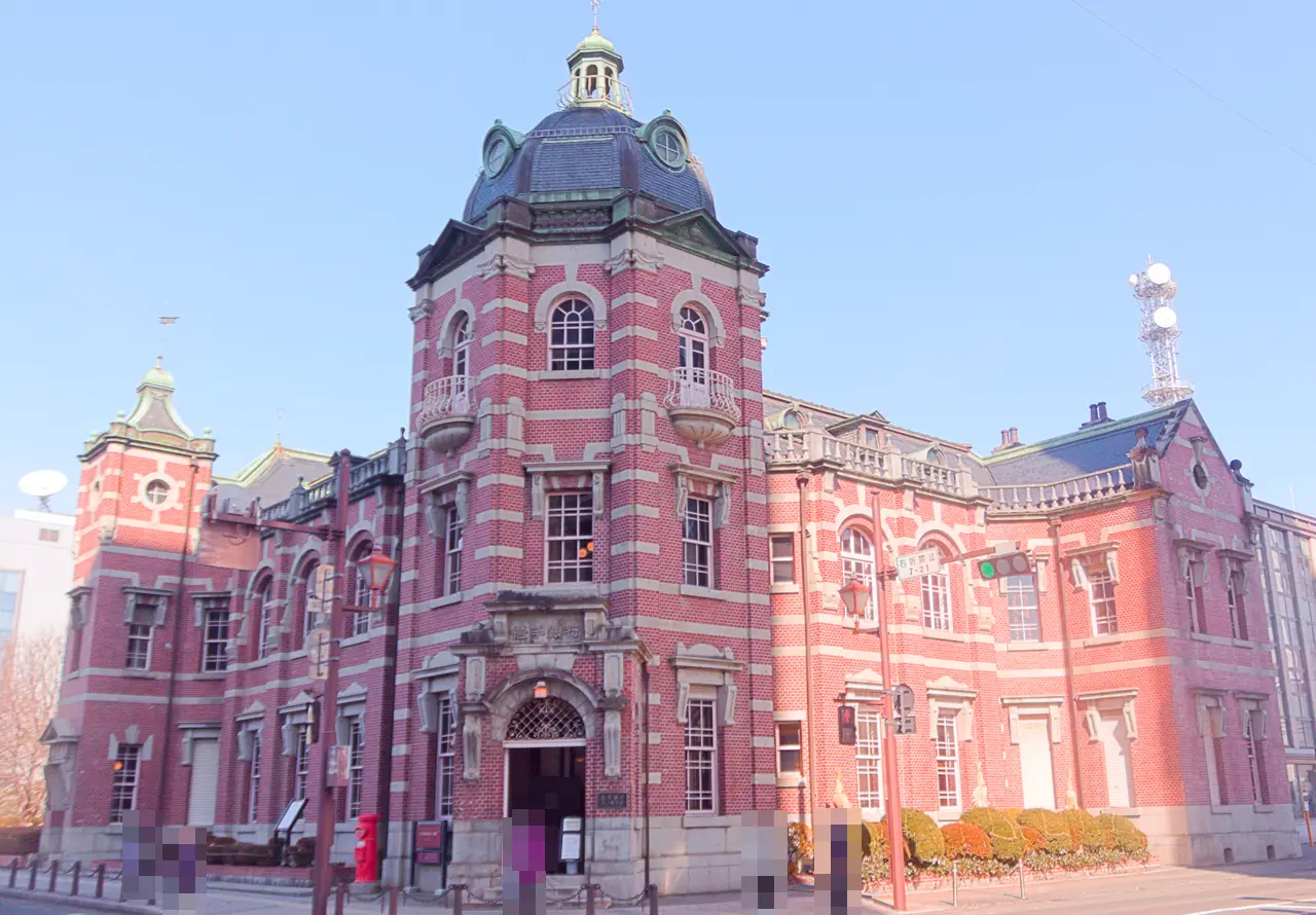 盛岡観光　岩手銀行赤レンガ館