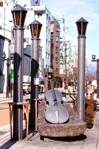 盛岡観光　いーはとーぶアベニュー材木町