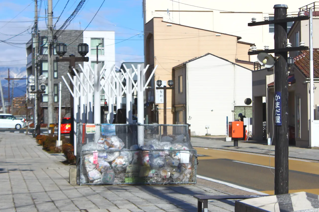 盛岡観光　いーはとーぶアベニュー材木町