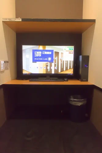 快活クラブ　浜松駅北口店　鍵付き完全個室