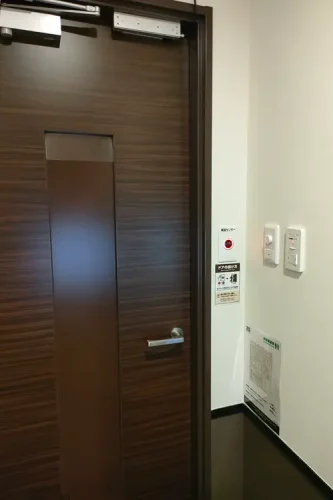 快活クラブ　浜松駅北口店　鍵付き完全個室